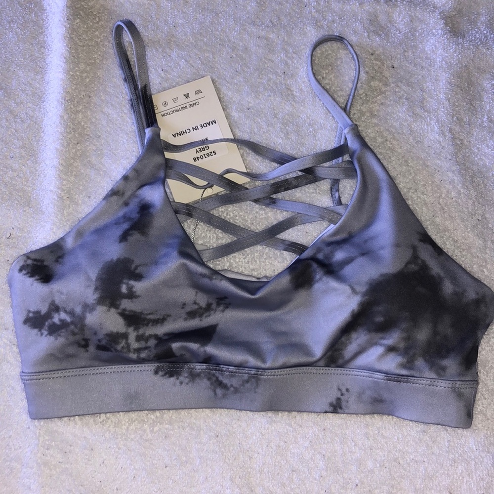 NWT Grey marble sports bra
